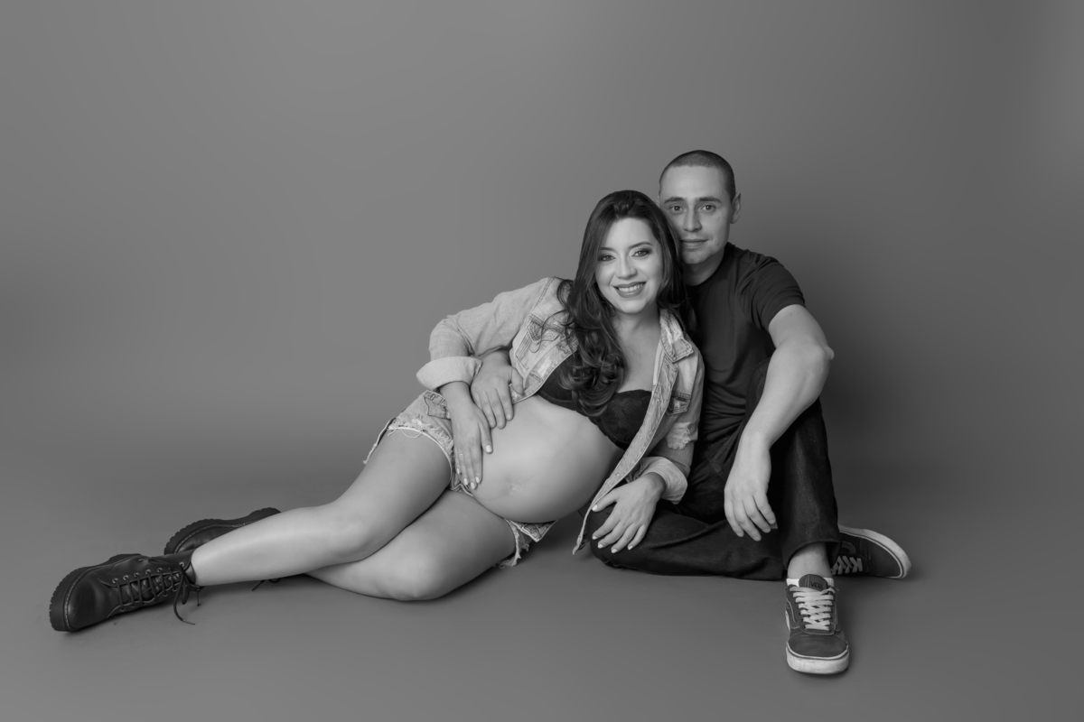 gestante-ensaiogravida-gravida-bebê-gestante-ensaiogestante-kekeribeiro-cleidianyribeiro-fotografia-fotogestante-fotogravida-fotobebê-bookbebê-ensaiodobebê-estudiogranjaviana-granjaviana-cotia-sp-osasco-morumbi-estudiofotografico-estudiocotia-gravidez