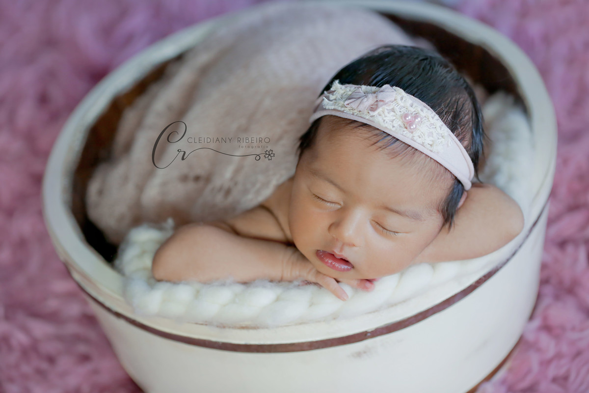 newborn-baby-cleidiany ribeiro-fotografia-fotógrafa-bebês-melhor-photo-ensaio