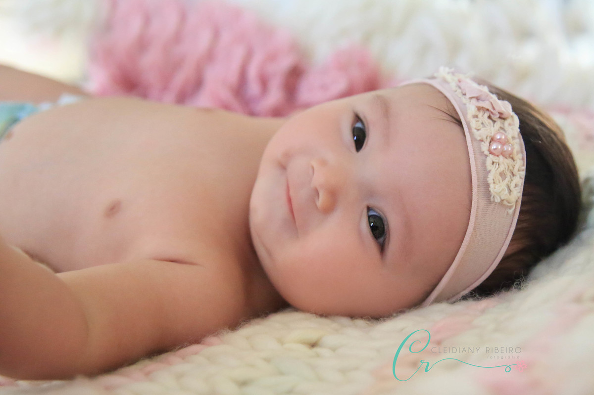 acompanhamento-acompanhamentodobebê-cleidiany ribeiro-fotógrafa-bebê-menina-girl-foto-ensaio-melhor fotógrafa-newborn-gestante-fofa-referência-mãe-baby-cleidiany-profissional-foto-bebê modelo-amor