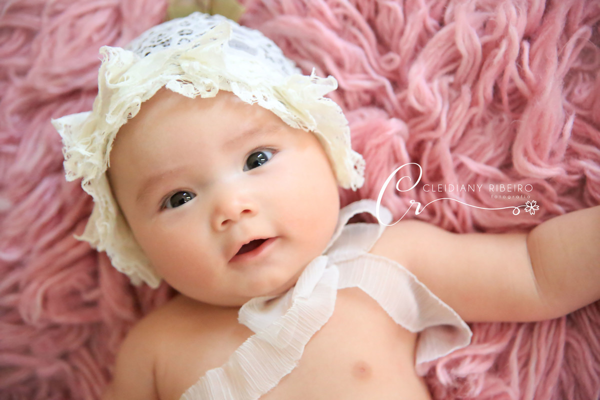 acompanhamento-acompanhamentodobebê-cleidiany ribeiro-fotógrafa-bebê-menina-girl-foto-ensaio-melhor fotógrafa-newborn-gestante-fofa-referência-mãe-baby-cleidiany-profissional-foto-bebê modelo-amor