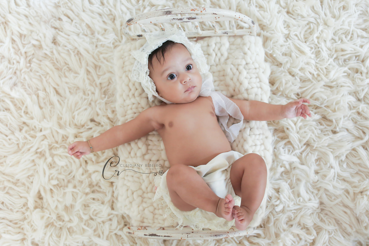 Acompanhamento-ensaiodobebê-alice-fotógrafa-bebês-4meses-cleidiany ribeiro-foto-fotógrafa profissional-granja viana-cotia-são paulo-mães-32 semanas-newborn-baby-menina-ensaio fotográfico-referência em fotografia-amor-gestação-gravidez-recém-nascido-