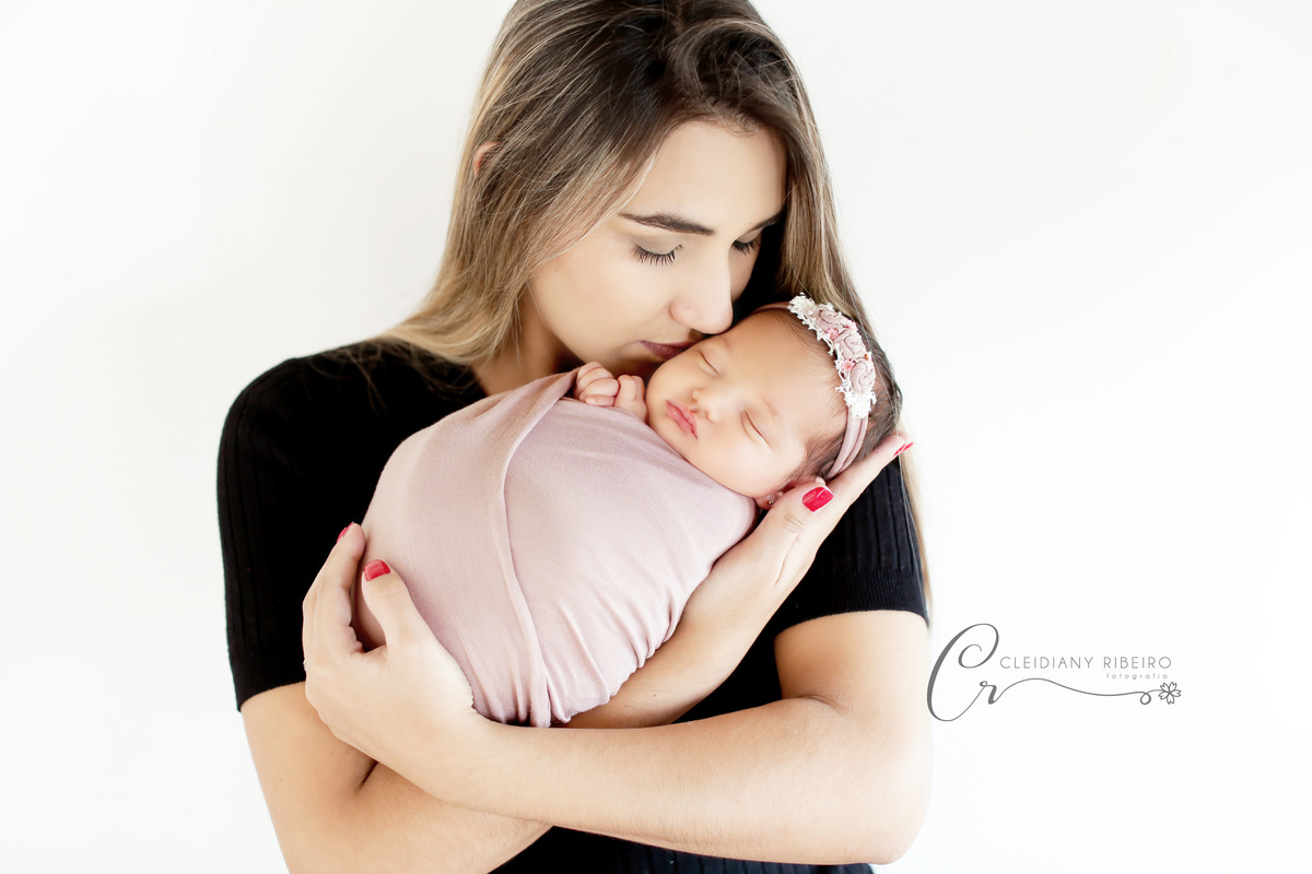 ensaio-newborn-gestante-gravidez-32semanas-cleidianyribeiro-granja-viana-cotia-sp-ensaiofotografico-ensaiogestante-ensaionewborn-fotografia-foto-parto-recem nascido-mãe-pai-irmãomaisvelho-ensaio infantil-referencianafotografia-bebê-morumbi-fotografa