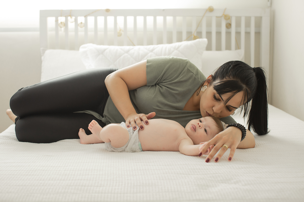 acompanhamento-ensaiodeacompanhamento-enaiodobebe-cleidianyribeiro-ensaiogranjaviana-granjaviana-osasco-carapicuiba-fotogranjaviana-fotografagranjaviana-cotia-3meses-ensaiofotografico-estudiogranjaviana-cleidianyribeirofotografia-cleidiany-gestante-