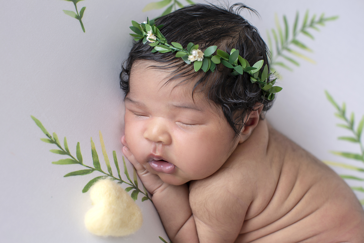 ensaionewborn-bebê-ensaiodobebe-newborngranjaviana-cotia-granjaviana-osasco-carapicuiba-morumbi-jardins-sãopaulo-cleidianyribeirofotofrafia-fotografiagranjaviana-fotogranjaviana-estudiogranjaviana-estudiofotografico-estudio-fotoprofissionais-gestante