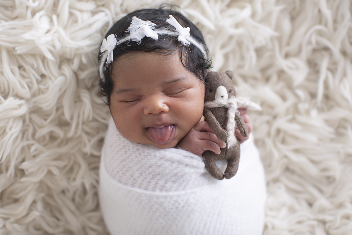 ensaionewborn-bebê-ensaiodobebe-newborngranjaviana-cotia-granjaviana-osasco-carapicuiba-morumbi-jardins-sãopaulo-cleidianyribeirofotofrafia-fotografiagranjaviana-fotogranjaviana-estudiogranjaviana-estudiofotografico-estudio-fotoprofissionais-gestante