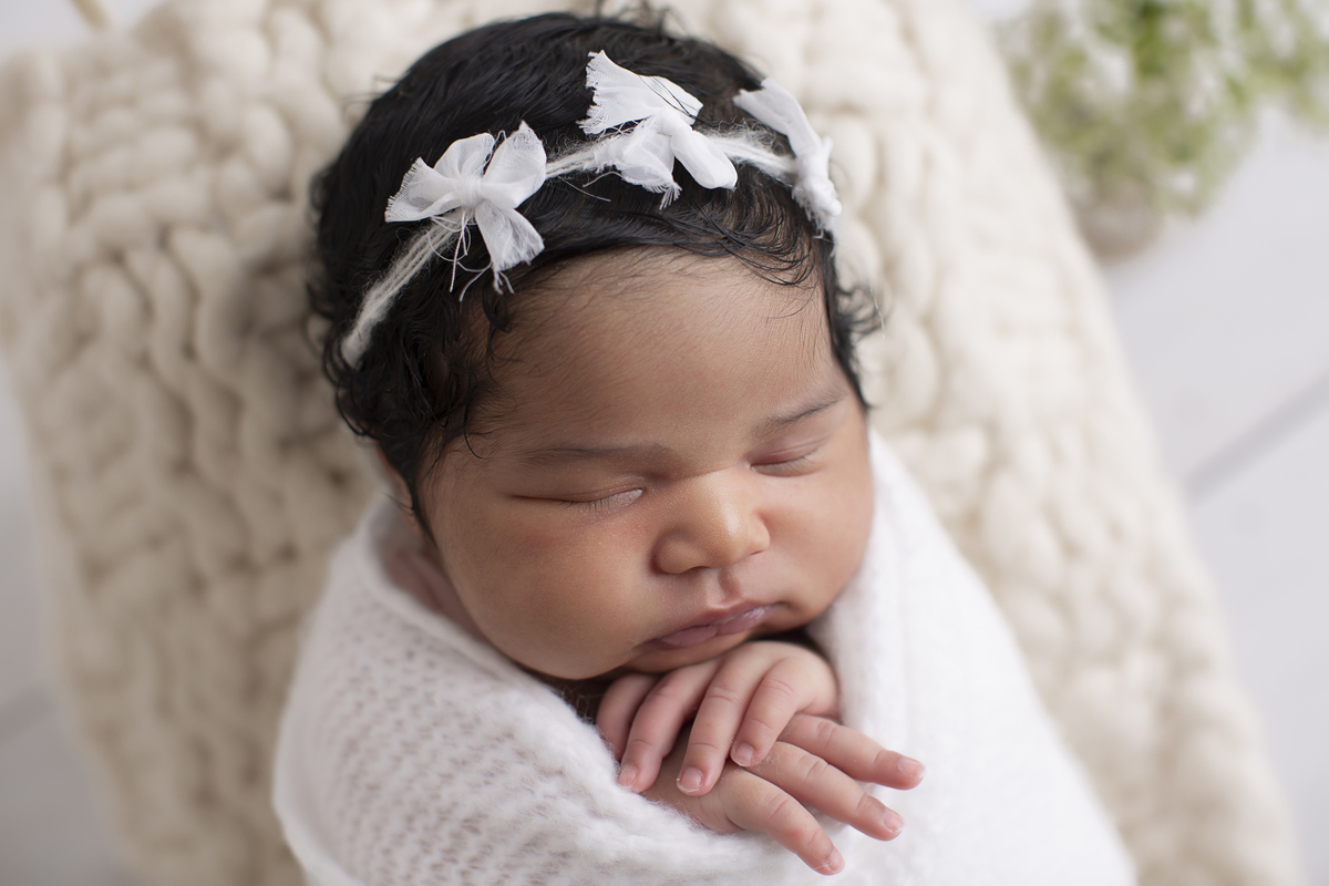 ensaionewborn-bebê-ensaiodobebe-newborngranjaviana-cotia-granjaviana-osasco-carapicuiba-morumbi-jardins-sãopaulo-cleidianyribeirofotofrafia-fotografiagranjaviana-fotogranjaviana-estudiogranjaviana-estudiofotografico-estudio-fotoprofissionais-gestante