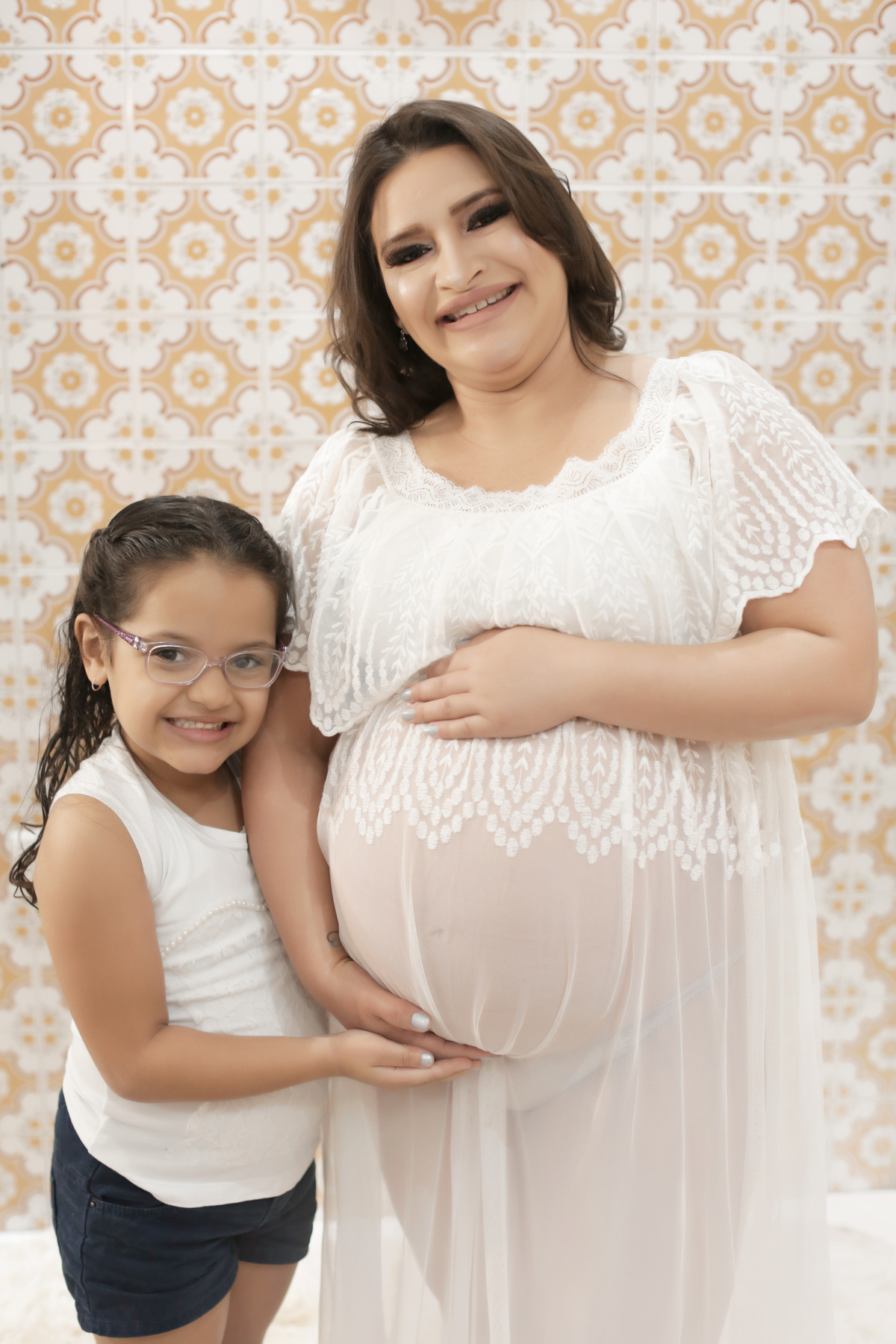 gestante-granjaviana-cotia-osasco-gravidez-granjaviana-fotogranjaviana-cotiaeregiao-cleidianyribeirofotografia-cleidiany-fotografacleidiany-ensaiofamilia-newborn-acompanhamento-smashthecake-bolo-gravida-estudiogranjaviana-cotia-sp-osasco-carapicuiba