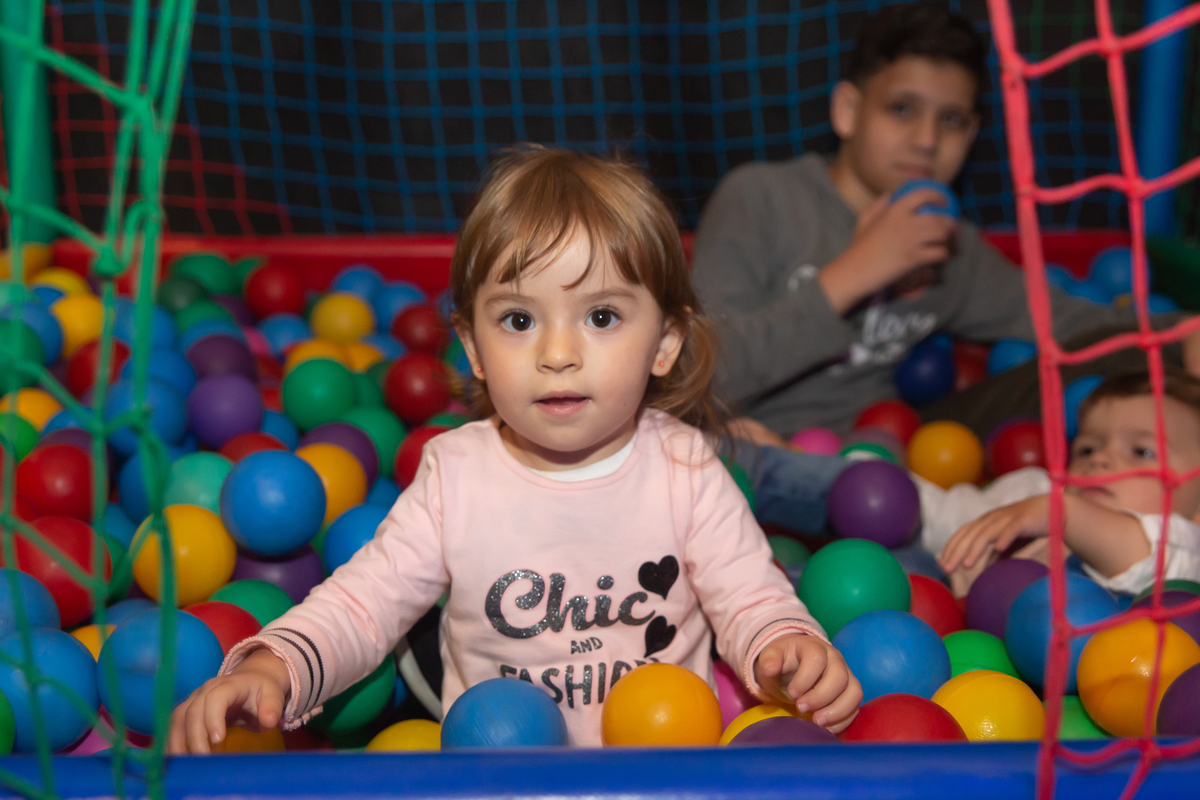 aniversarioinfantil-granjaviana-cotia-festainfantil-fotografadeaniversario-fotografagranjaviana-gestante-newborn-ensaioinfantil-smashthecake-cakesmash-ensaiodobolo-1ano-cotia-granjaviana-morumbi-perdizes-sãopaulo-fotografia-fotografa-foto-fotoaniversário