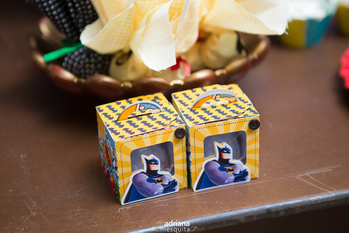 aniversário adriana mesquita festa guerra civil