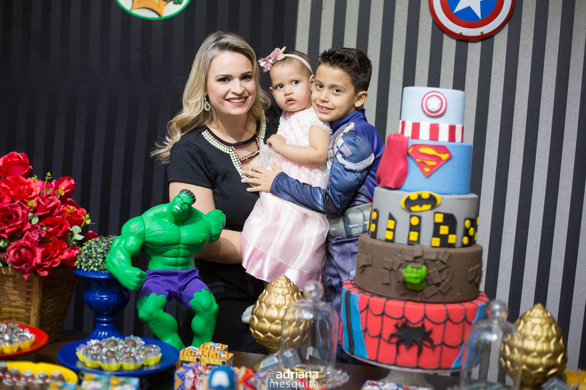 aniversário adriana mesquita festa guerra civil