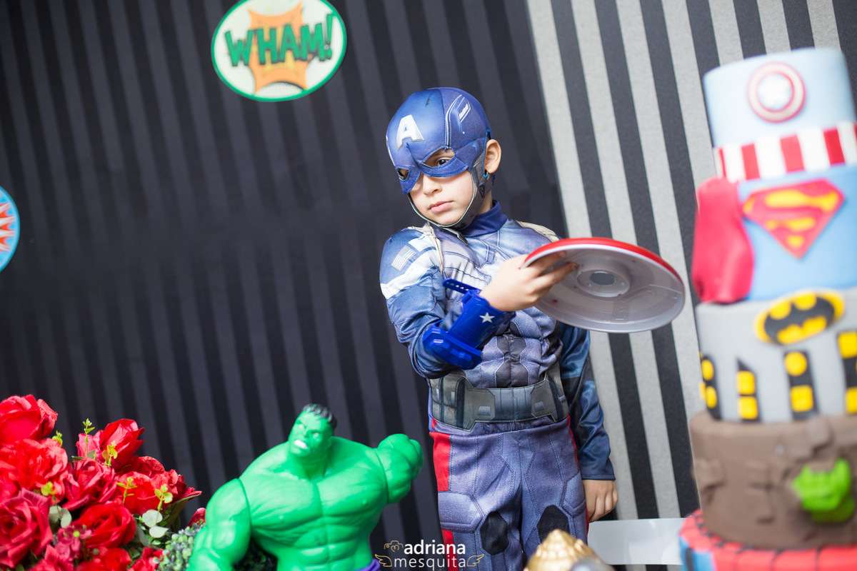 aniversário adriana mesquita festa guerra civil