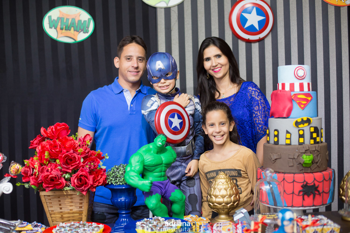 aniversário adriana mesquita festa guerra civil