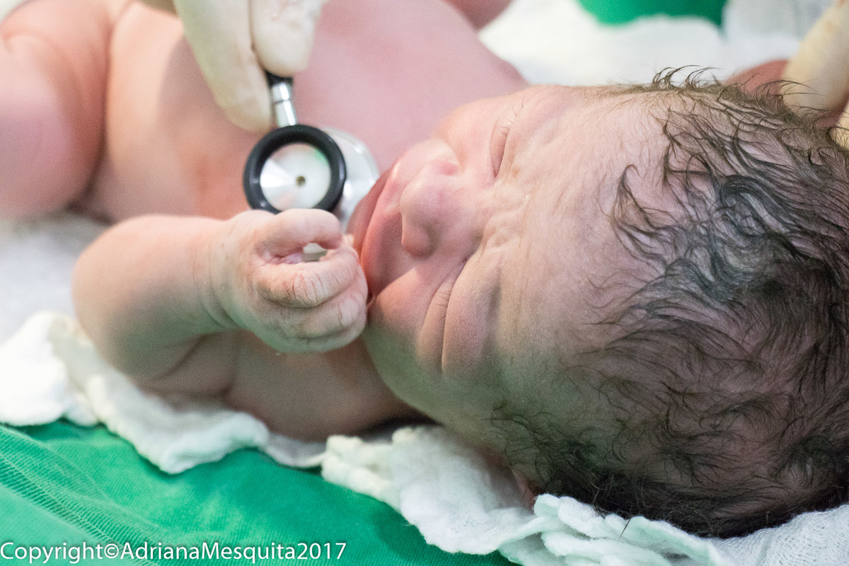 foto parto adriana mesquita nascimento santa genoveva