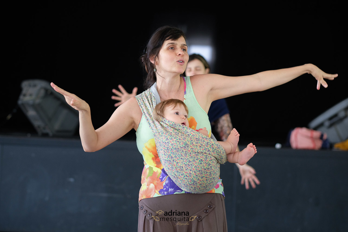 2017, adriana mesquita, baby dance, dança de bebês, dança em grupo, dança mae e filho, dance com seu bebê, grupo de mães, mesquita fotografia, praia clube, shantala, thiago mesquita, uberlândia