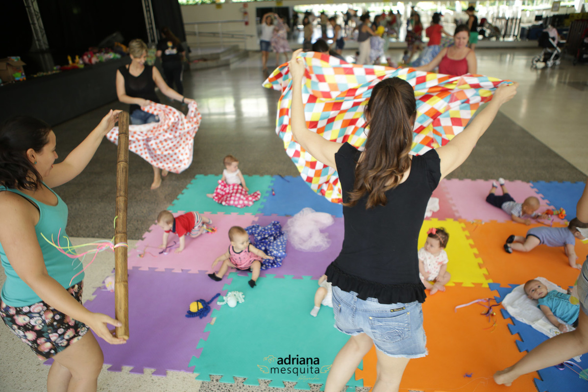 dança com bebês praia clube adriana mesquita