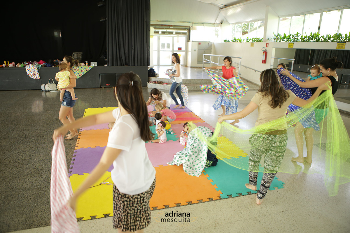 dança com bebês praia clube adriana mesquita