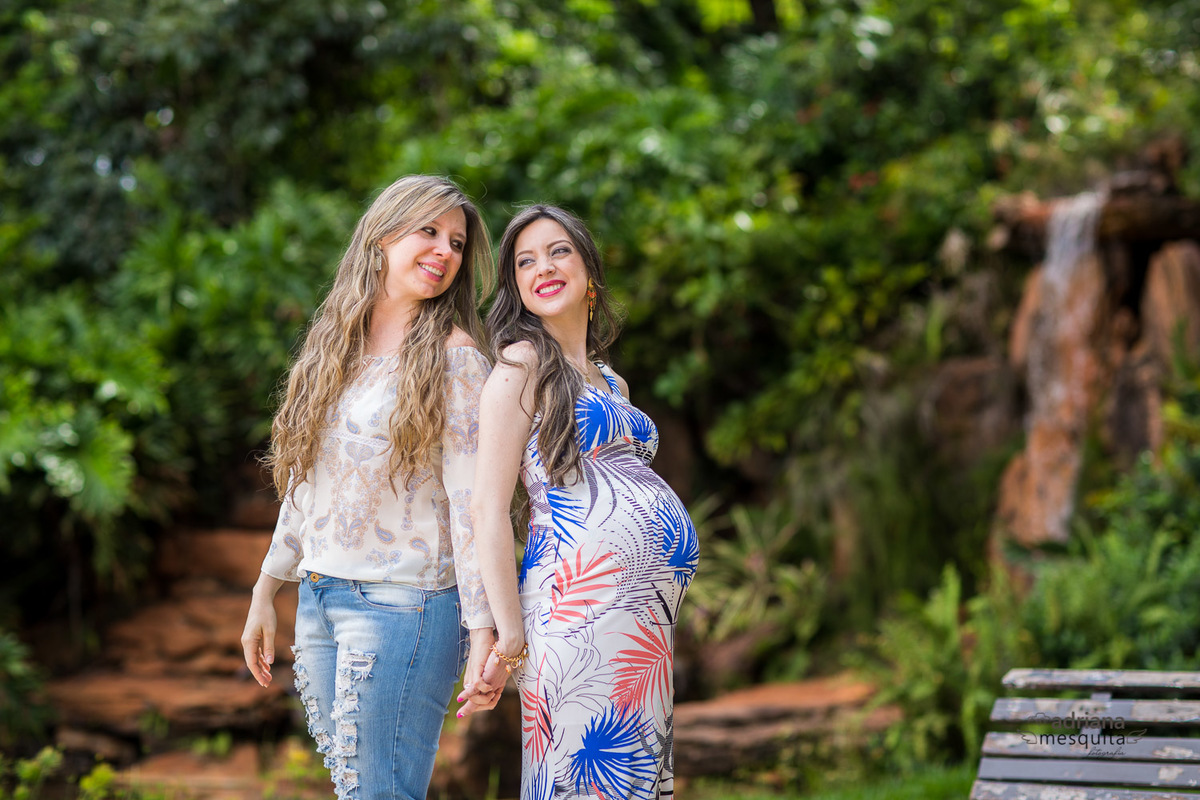 Ensaio Gestante da Luana e Gabriel no Praia Clube, registro pela fotografa de Familia Adriana Mesquita 