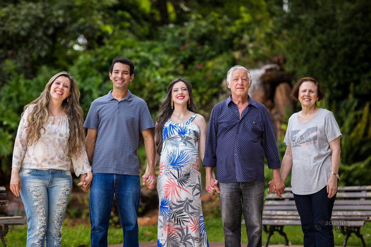 Ensaio Gestante da Luana e Gabriel no Praia Clube, registro pela fotografa de Familia Adriana Mesquita 
