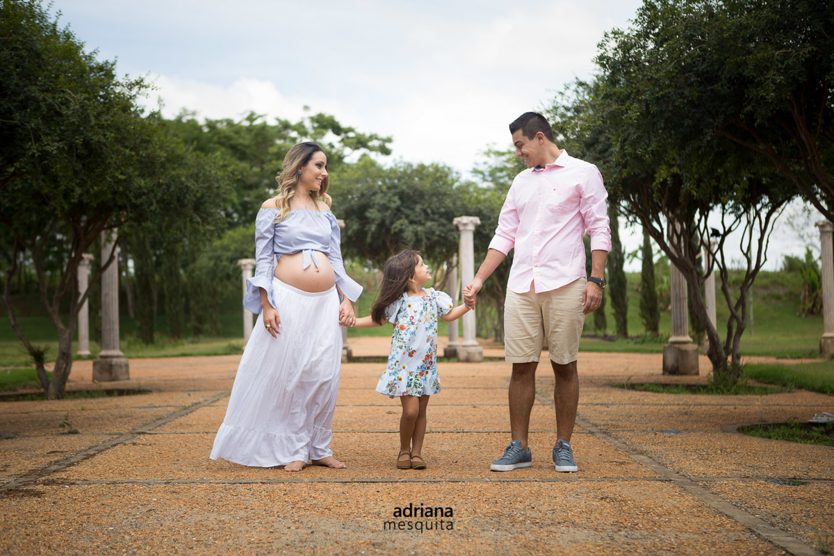 Ensaio de Gestante da Debora e Jimi, registrado pela fotografa Adriana Mesquita