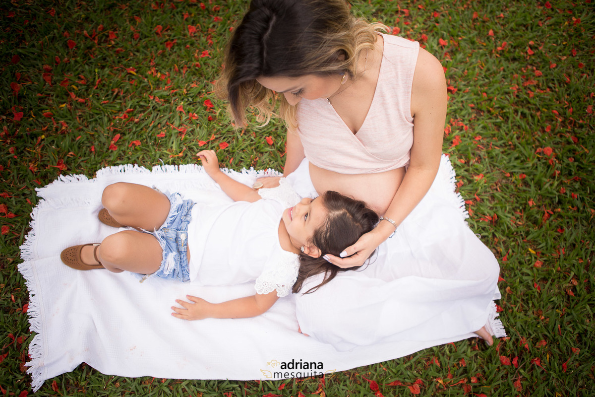 Ensaio de Gestante da Debora e Jimi, registrado pela fotografa Adriana Mesquita