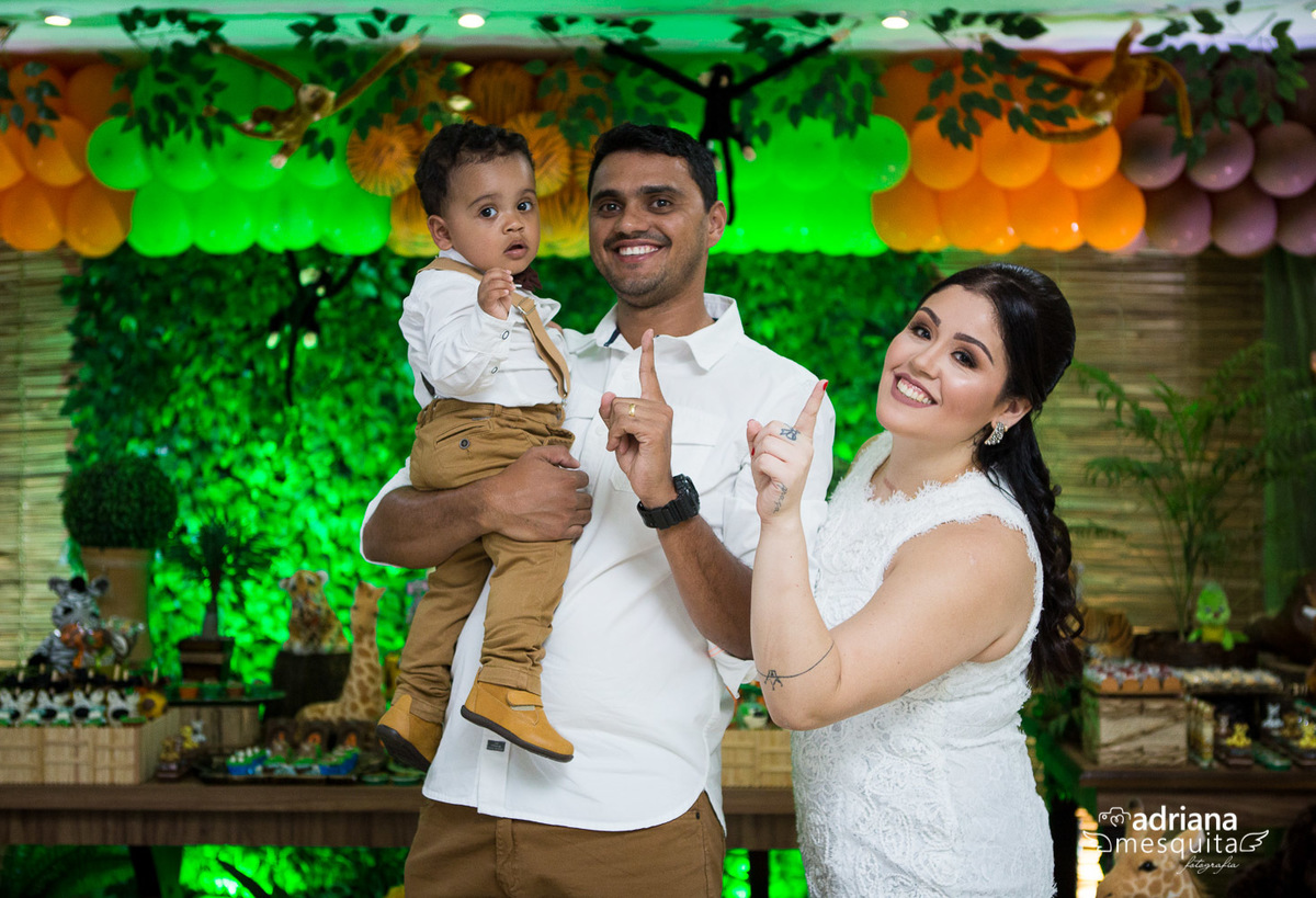 Aniversário do João Lucas ao estilo Safari by a fotografo Adriana Mesquita