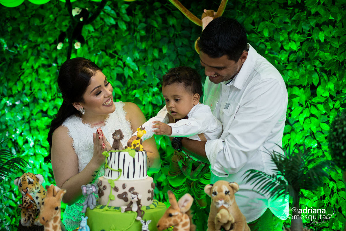 Aniversário do João Lucas ao estilo Safari by a fotografo Adriana Mesquita