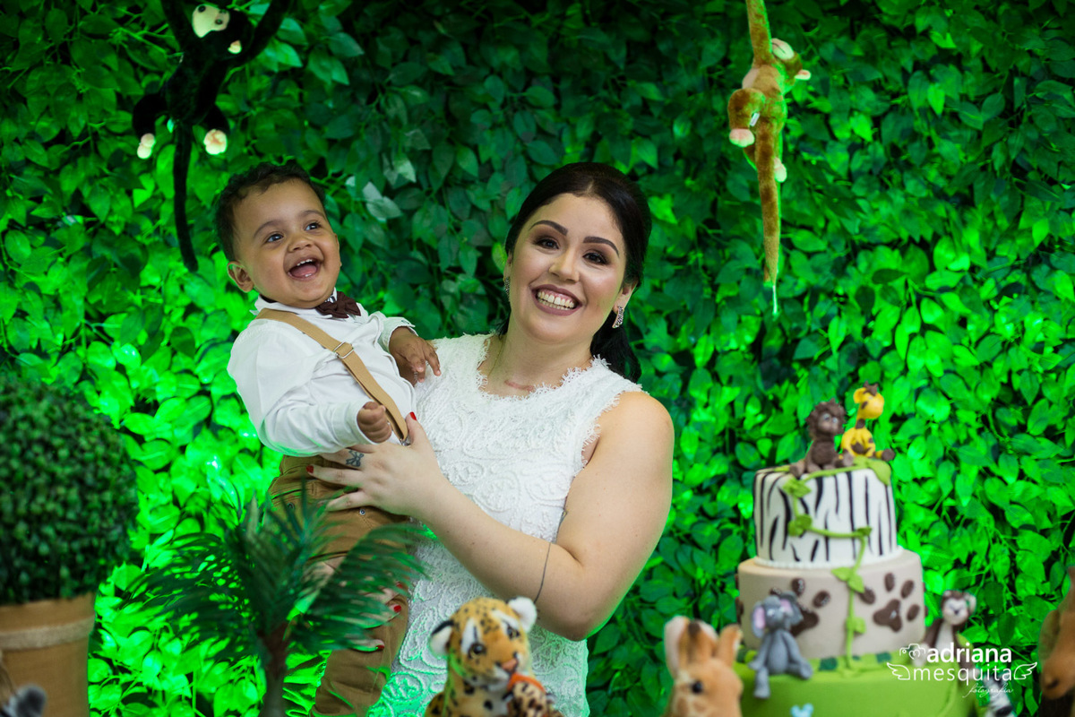 Aniversário do João Lucas ao estilo Safari by a fotografo Adriana Mesquita