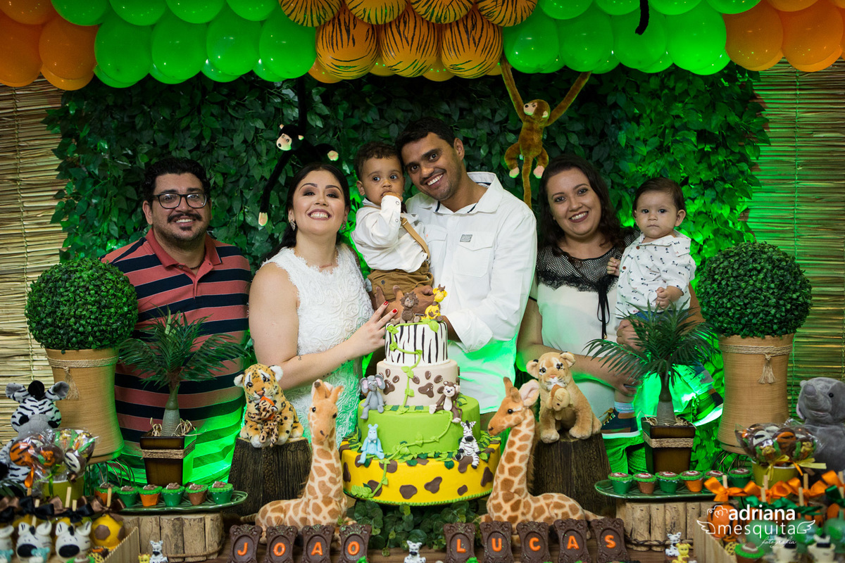 Aniversário do João Lucas ao estilo Safari by a fotografo Adriana Mesquita