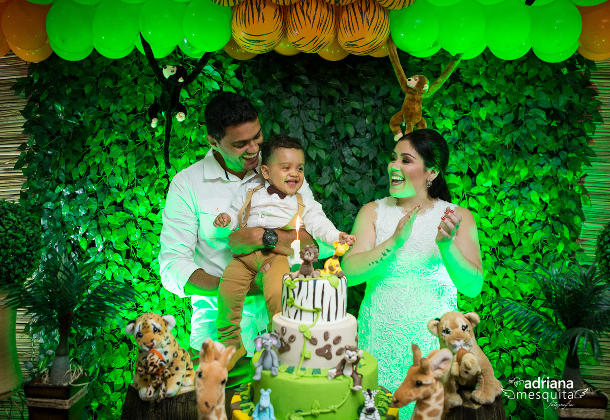Aniversário do João Lucas ao estilo Safari by a fotografo Adriana Mesquita