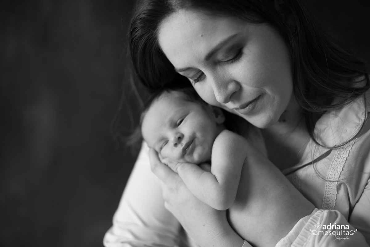 Aconchego de mãe, registro da fotografa Adriana Mesquita