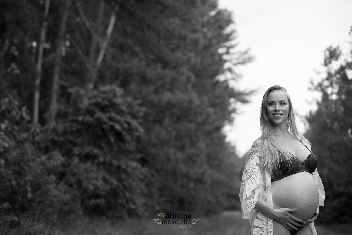 Ensaio de Gestante na Floresta do Lobo