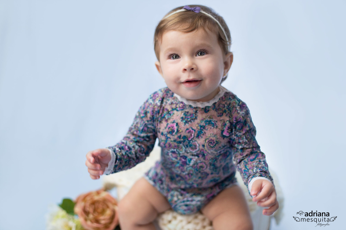 Ensaio de estudio, Fotografa Adriana mesquita, no registro de 8 meses da Ana Luiza