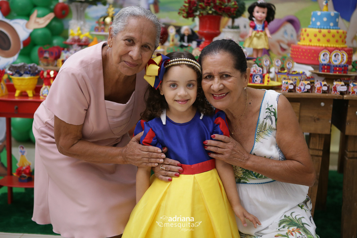 aniversário branca de neve fotografo em uberlandia maria festeira jessiane jefferson maria julia
