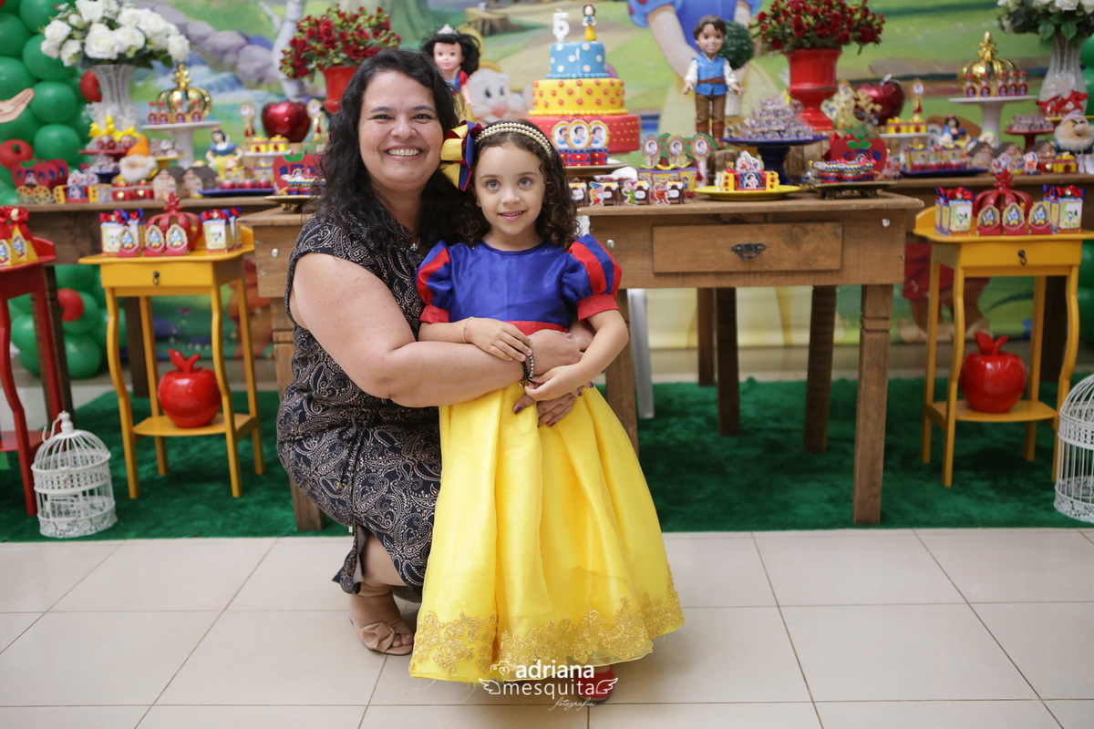 aniversário branca de neve fotografo em uberlandia maria festeira jessiane jefferson maria julia