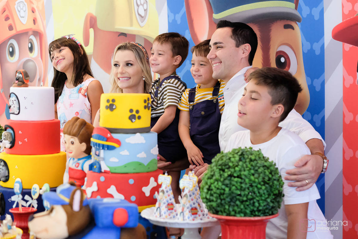 aniversário infantil bala e balão raul e rodrigo patrulha canina adriana mesquita