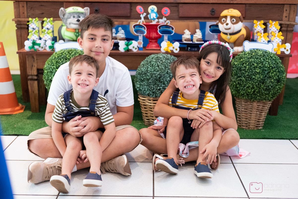 aniversário infantil bala e balão raul e rodrigo patrulha canina adriana mesquita