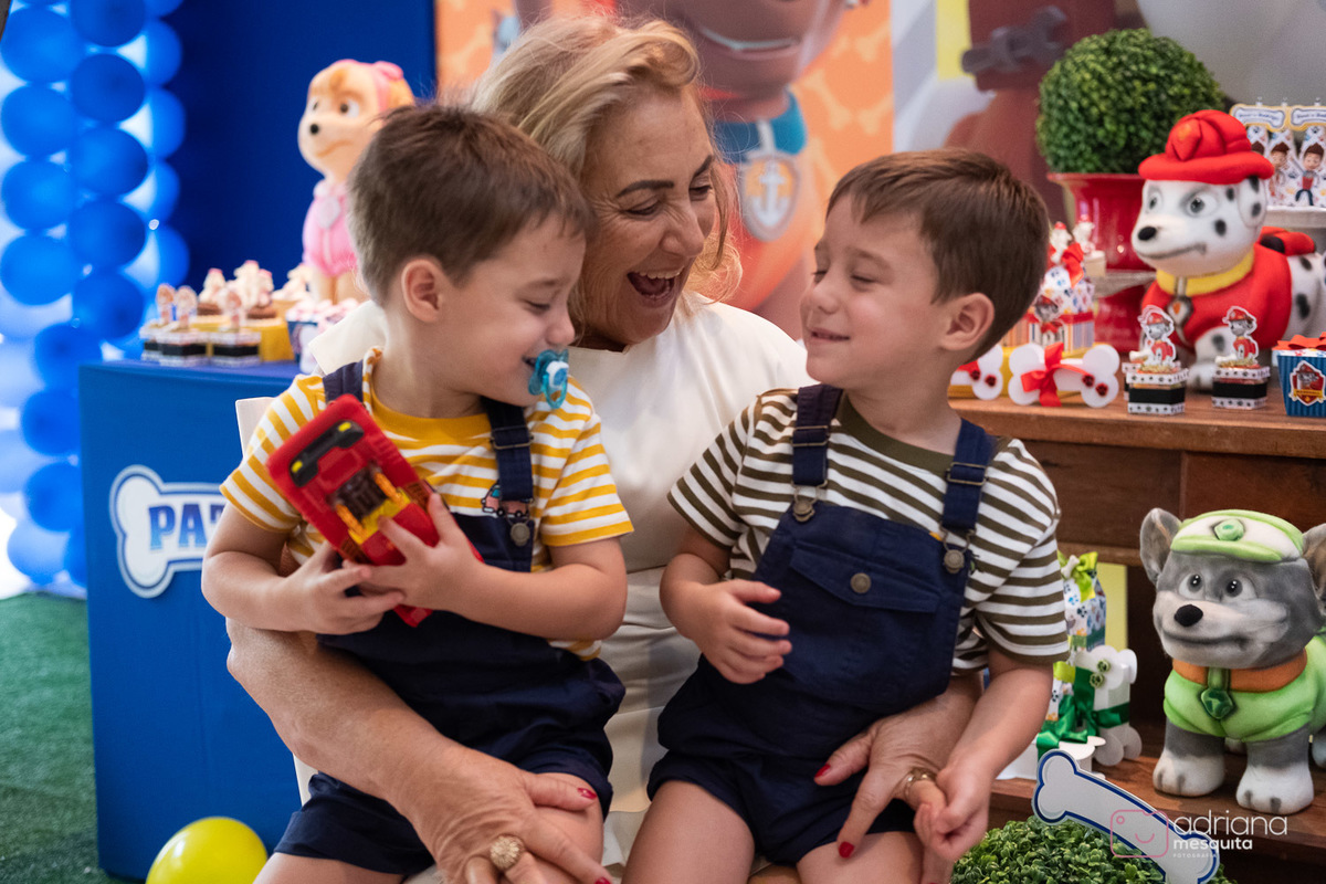 aniversário infantil bala e balão raul e rodrigo patrulha canina adriana mesquita