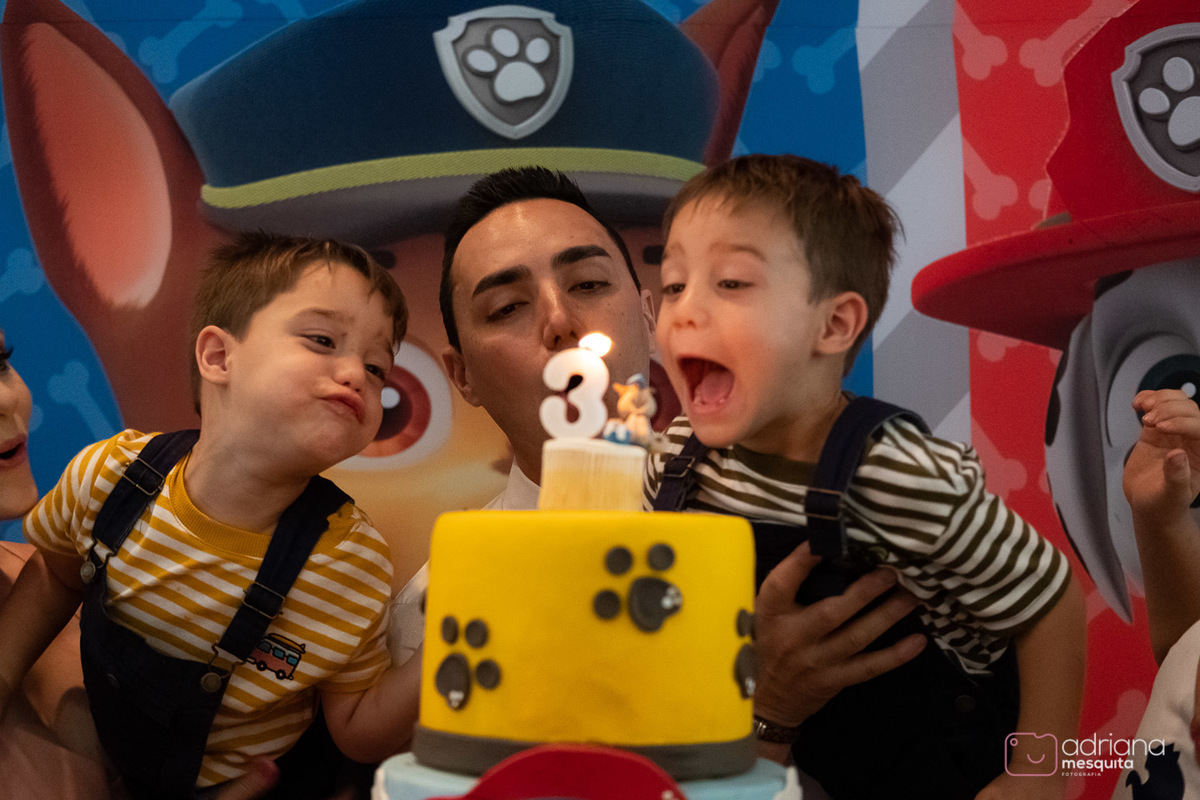aniversário infantil bala e balão raul e rodrigo patrulha canina adriana mesquita