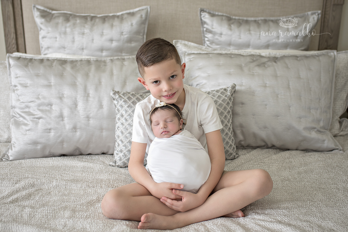 Ayla-newborn-photo-session-denver-inhome-photo-shoot