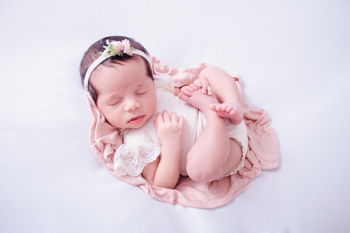 Ensaio Fotográfico Newborn realizado no Estudio em Alphaville
