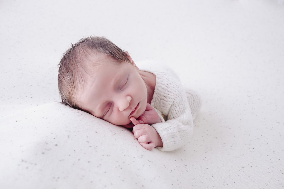 Ensaio Newborn (recém nascido). Barueri - SP . Mila Werneck Studio