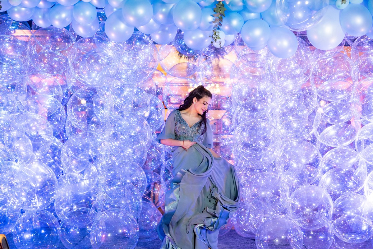 debutante deslumbrante