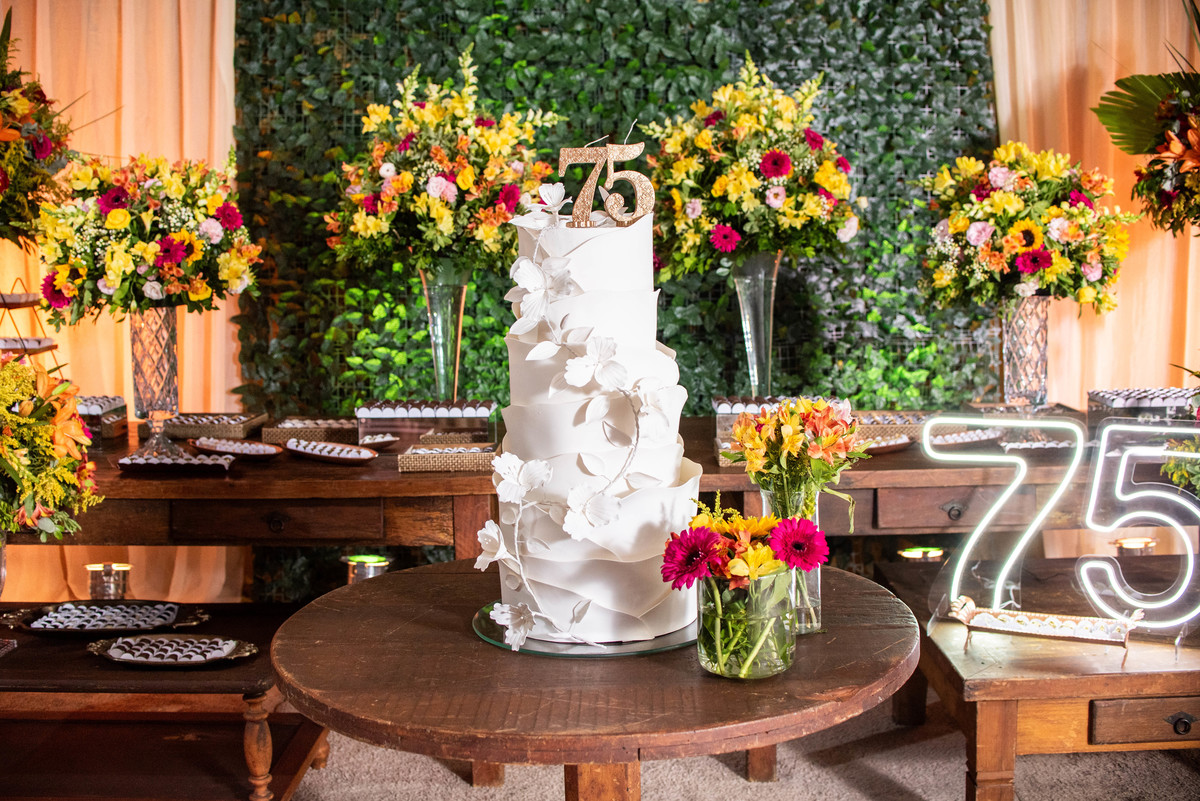 aniversário 75 anos