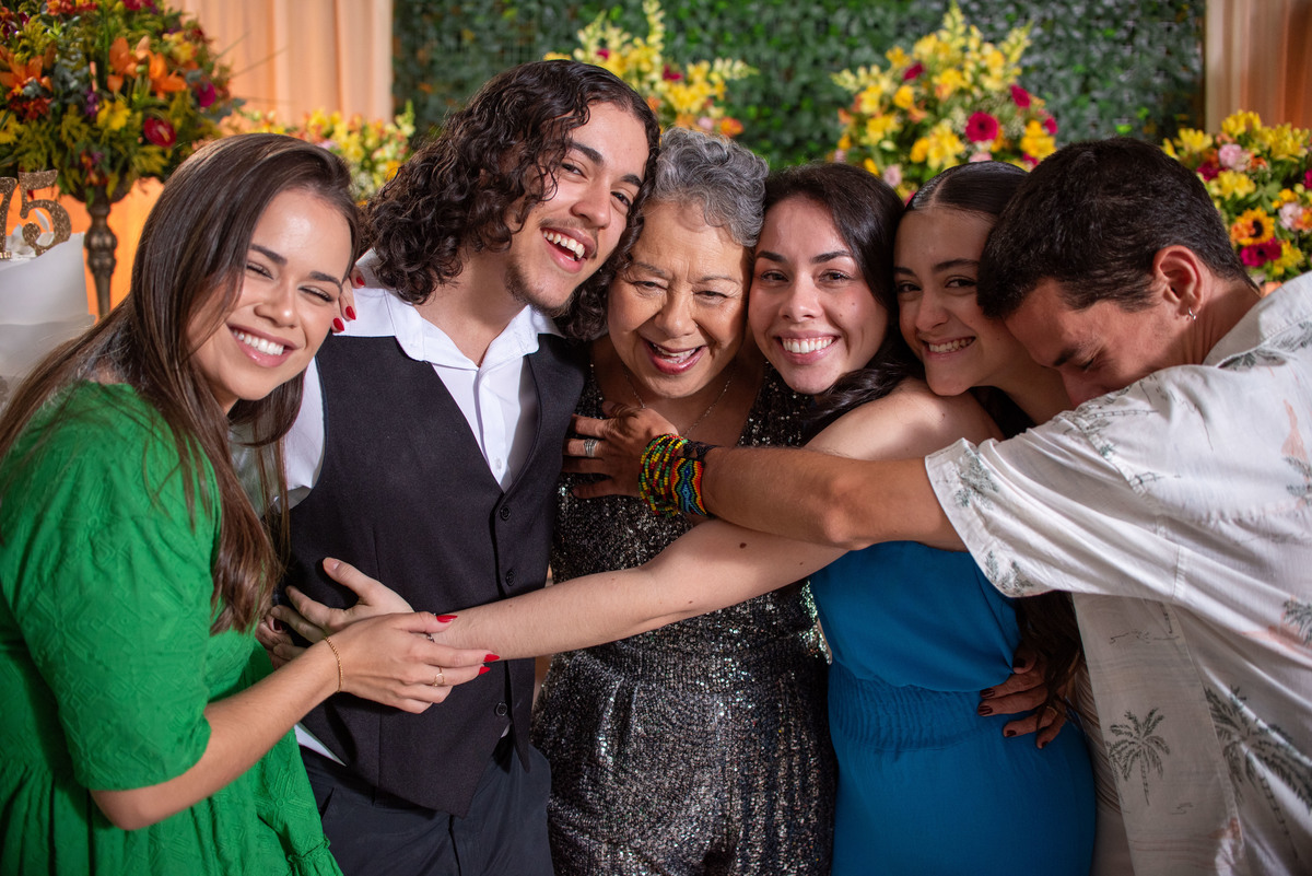 aniversário 75 anos