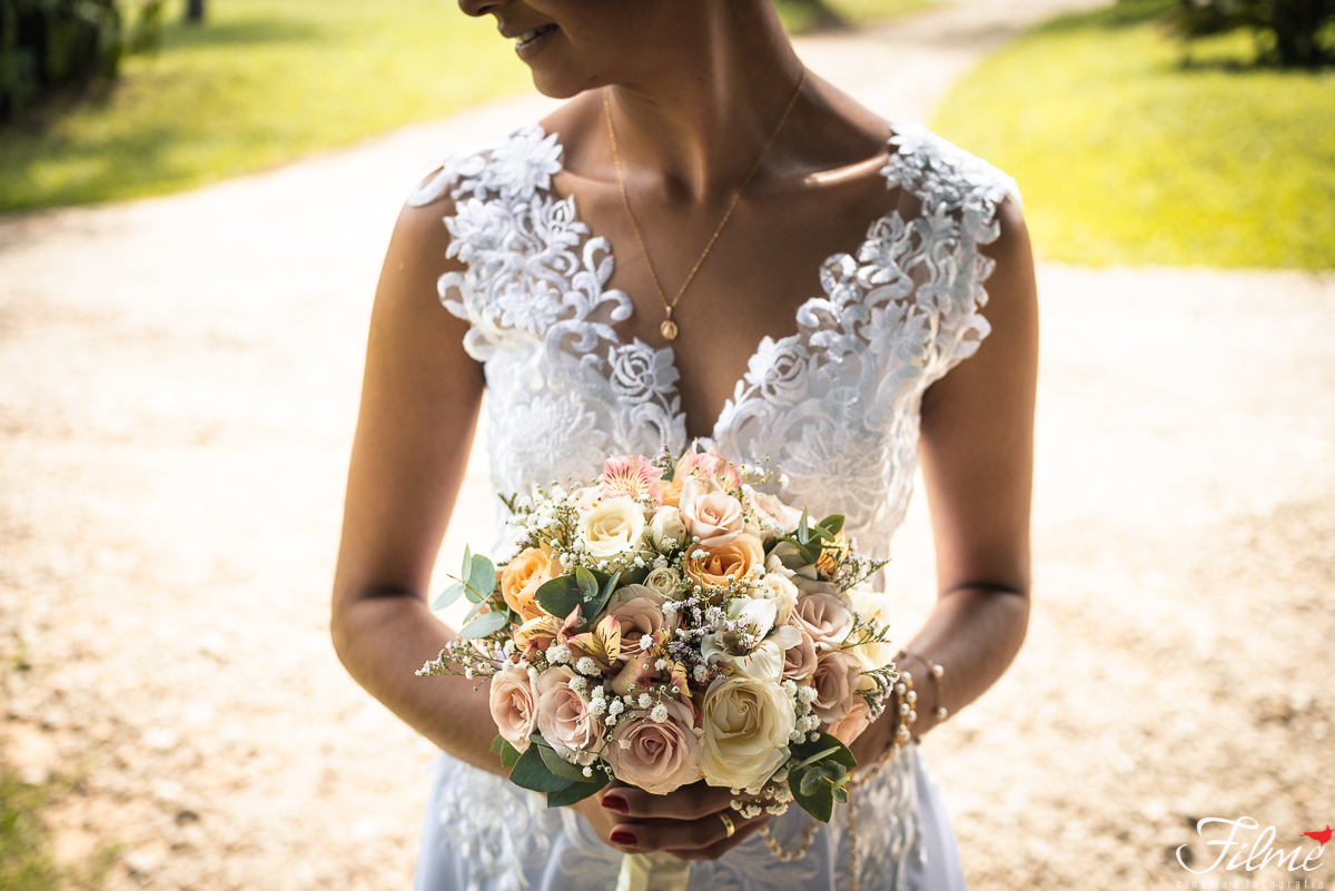 noiva com o bouquet
