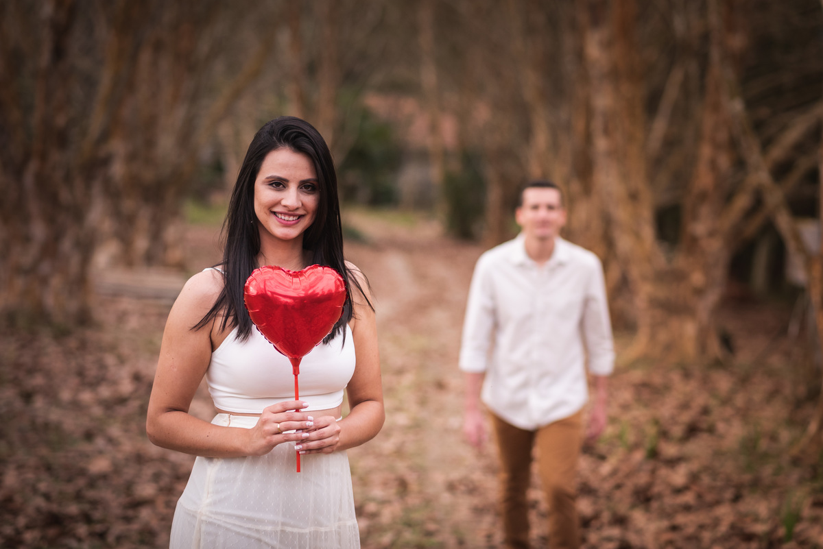 Noiva coração na mão