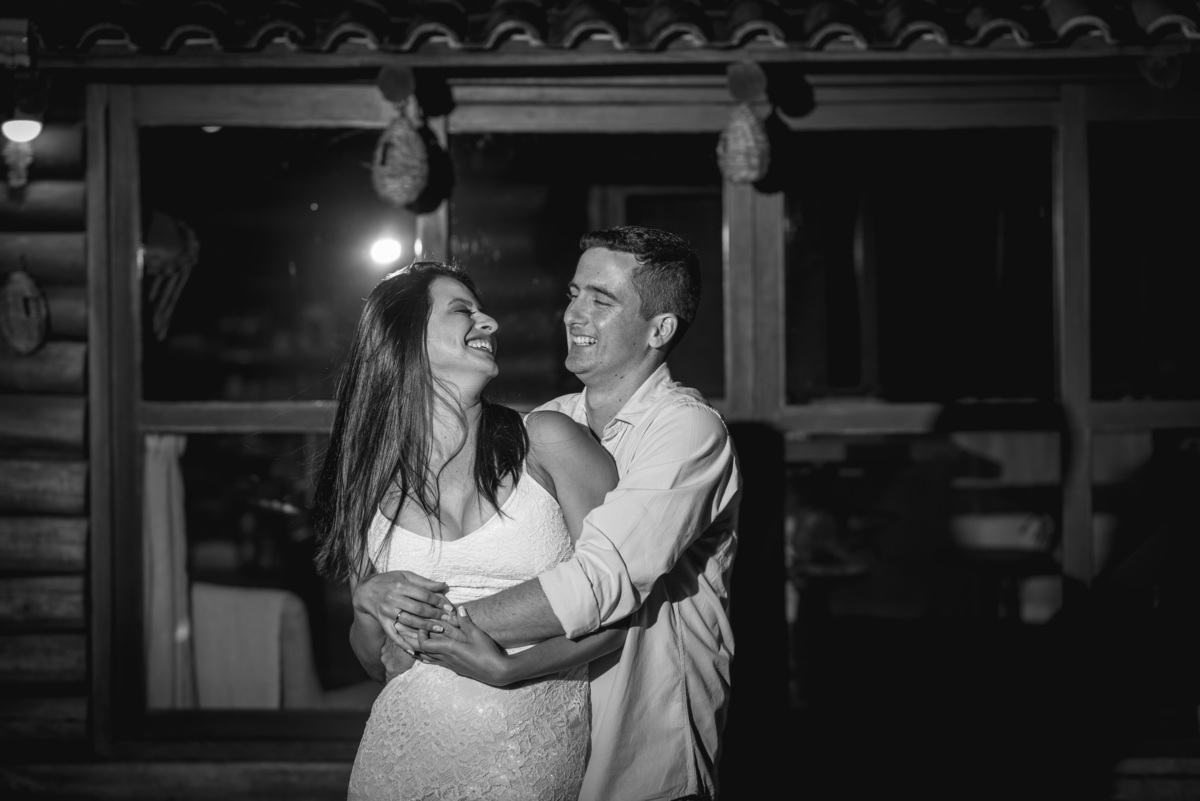 Rafaela e Willian sorrindo