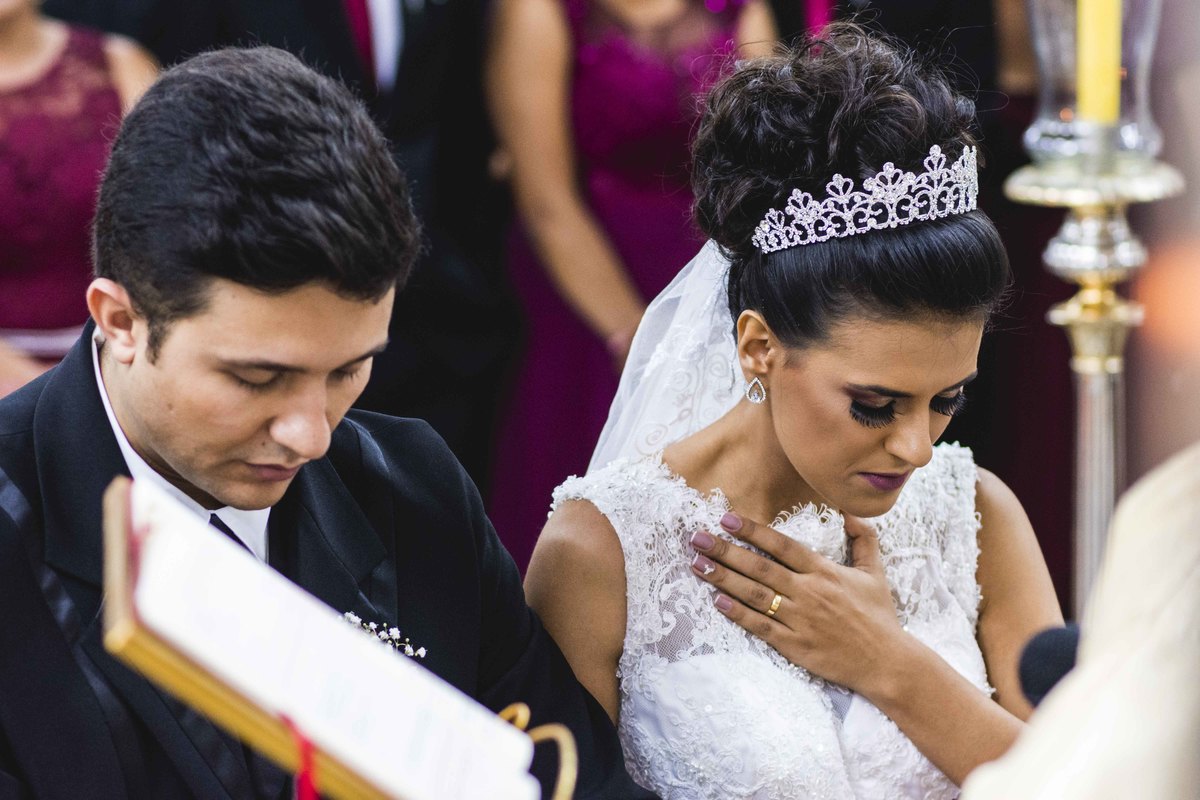 Momento de oração dos Noivos