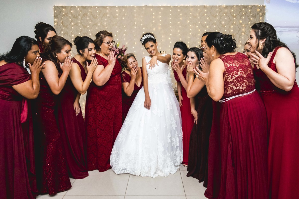 Noiva com suas madrinhas