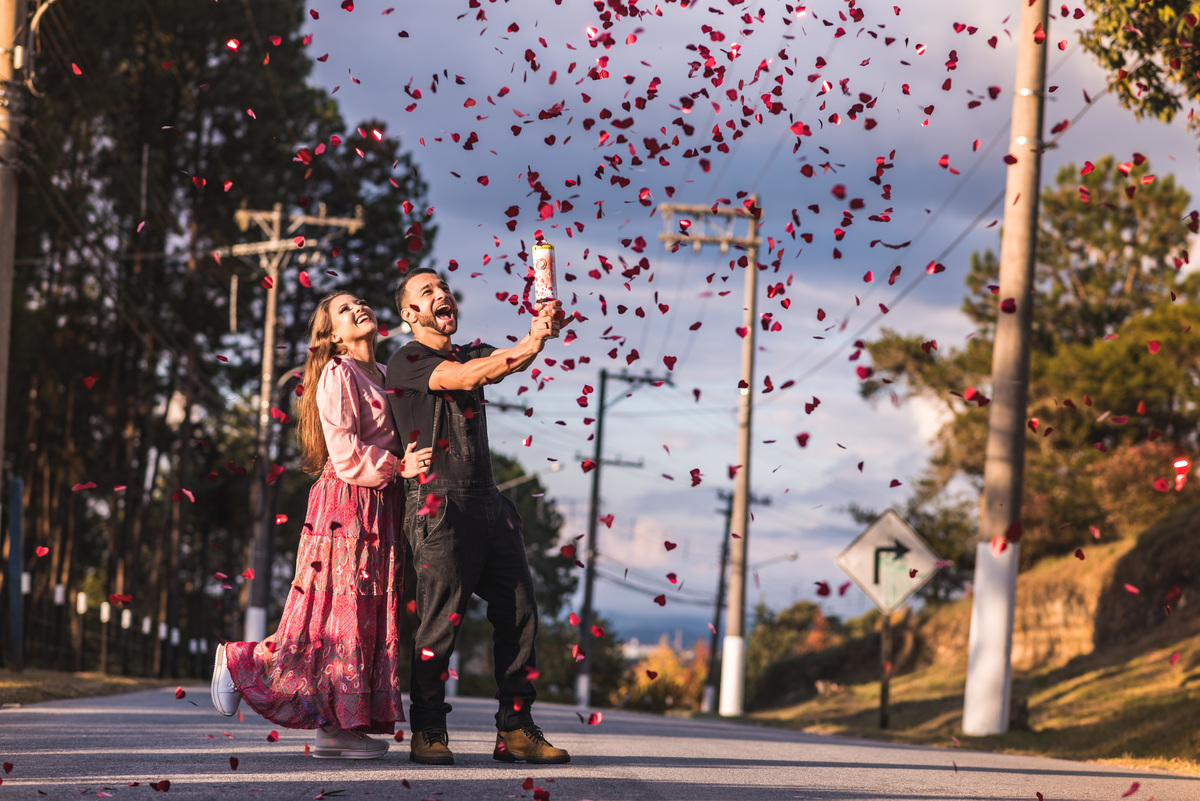 ensaio de casal na rua